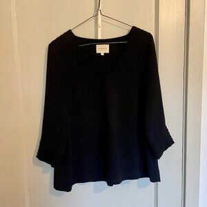 Sezane Black polyester crepe v-neck blouse sz 34